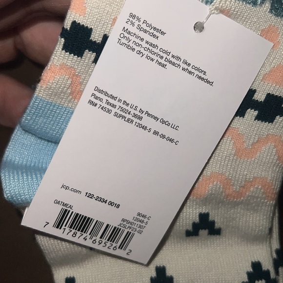 NWT MIXIT Crew Socks - Picture 4 of 4